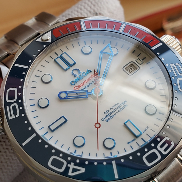 オメガ時計内部構造